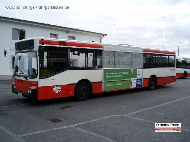 09) 8240 (2)-82 (ex HHA 1202),SBG,HT.JPG